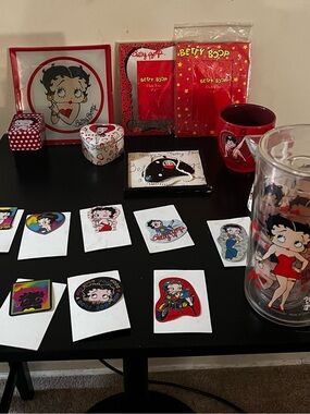 Betty Boop Red and Black Supplies & Collectible Set
